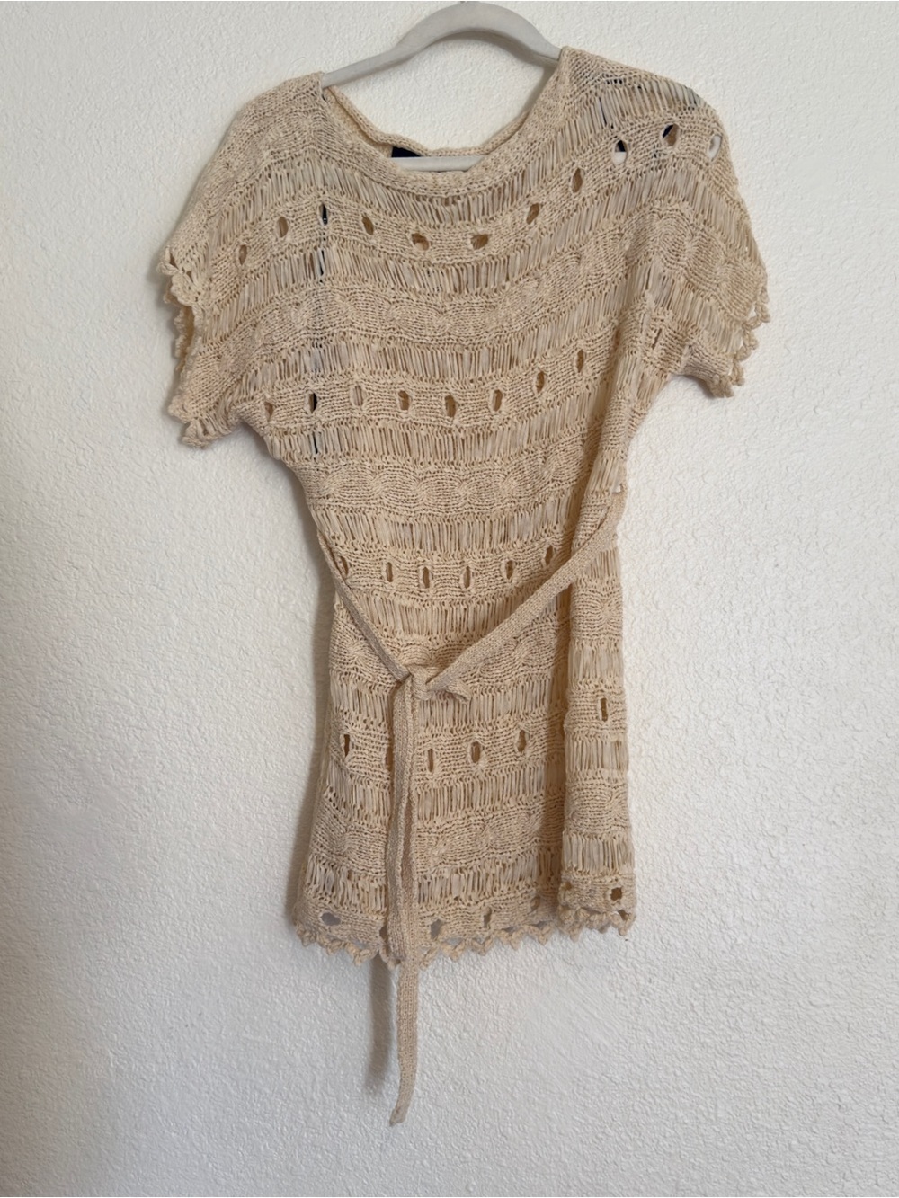 Forever 21 crochet knit pullover